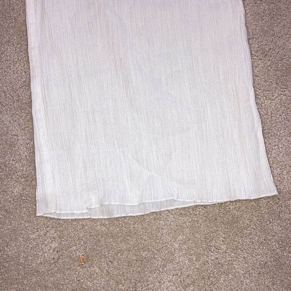 White Beachy Capris - Picture 4 of 6